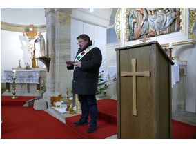 Krippenandacht mit Segnung der Kinder (Foto: Karl-Franz Thiede)